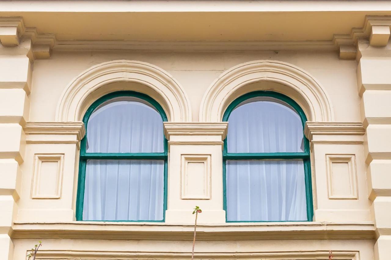 The Grand Hotel & Bar - Akaroa Luaran gambar