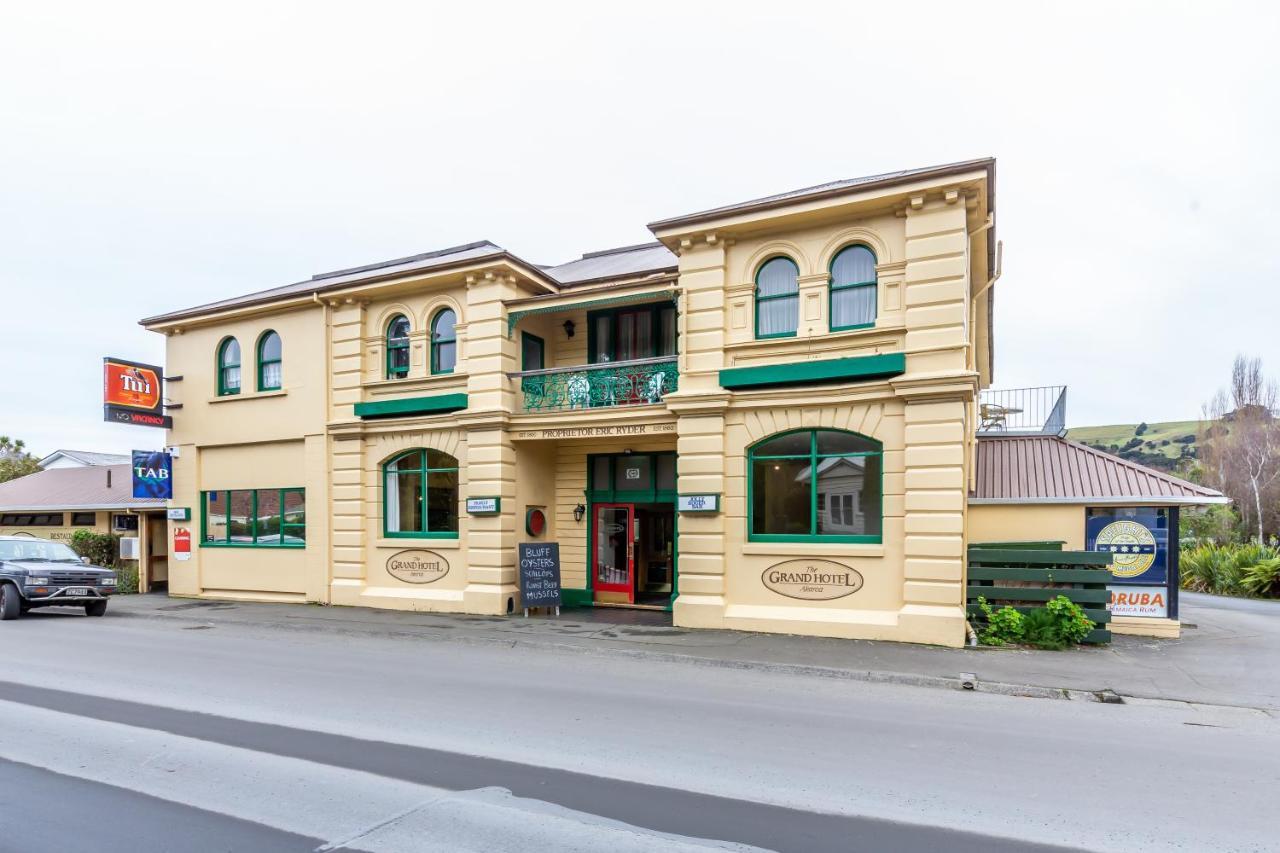 The Grand Hotel & Bar - Akaroa Luaran gambar