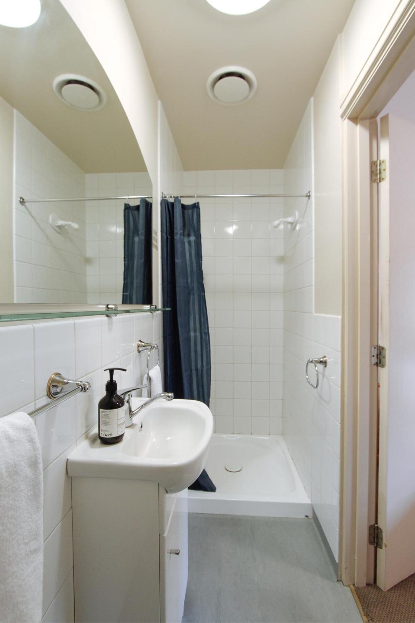 The Grand Hotel & Bar - Akaroa Luaran gambar
